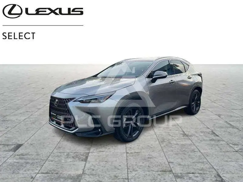 2026 Lexus NX450