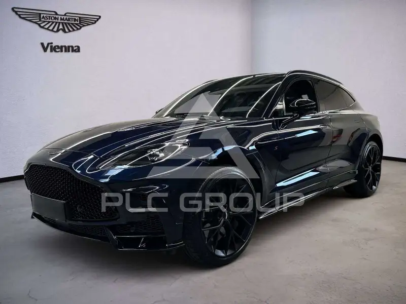 2026 Aston Martin DBX