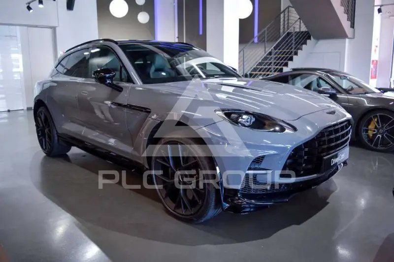 2026 Aston Martin DBX