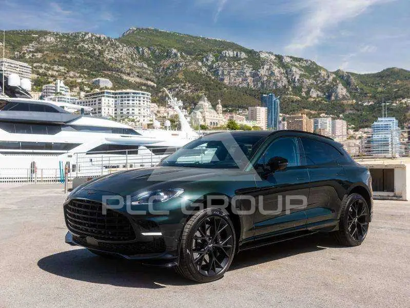 2026 Aston Martin DBX