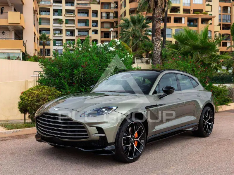 2026 Aston Martin DBX