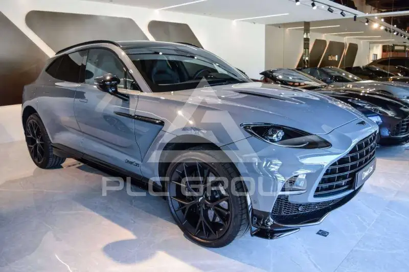 2026 Aston Martin DBX
