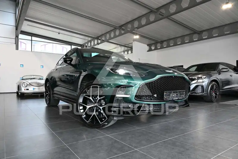 2026 Aston Martin DBX