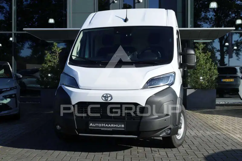 2026 Toyota PROACE CITY