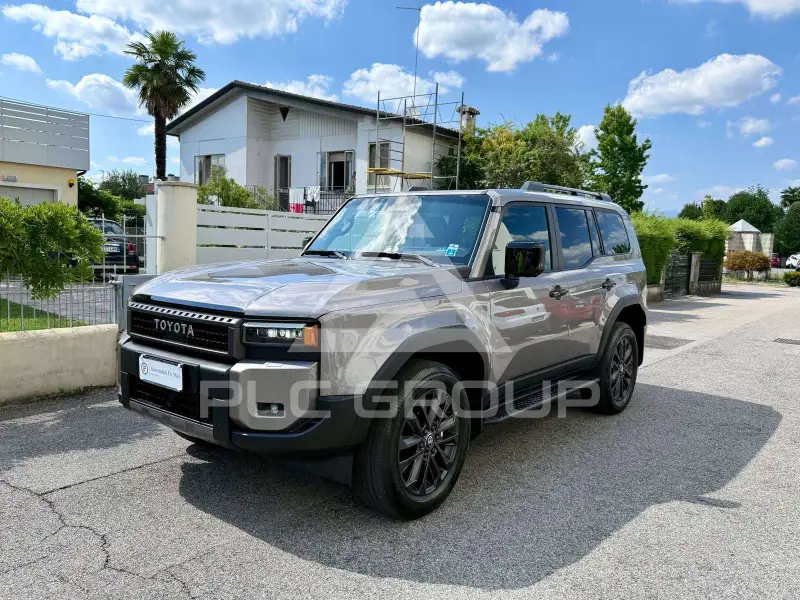 2026 Toyota LAND CRUISER