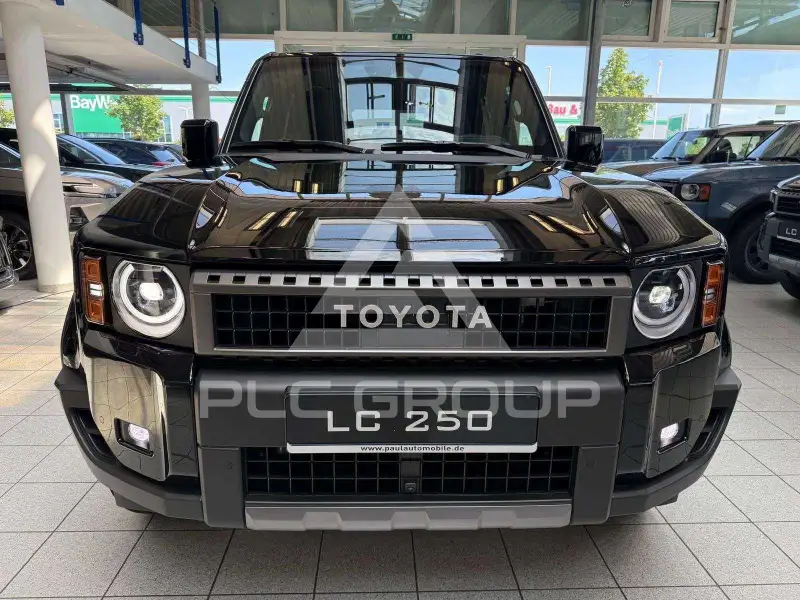 2026 Toyota LAND CRUISER
