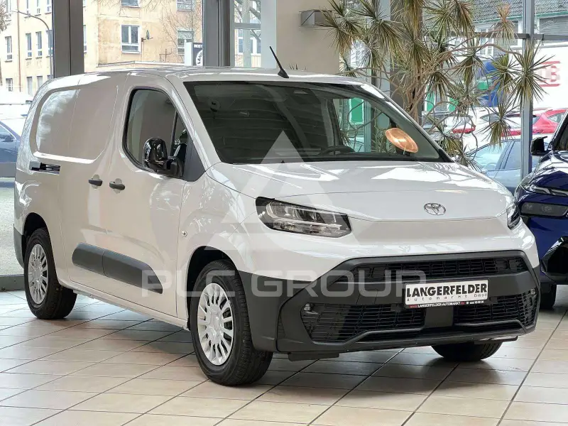 2026 Toyota PROACE CITY