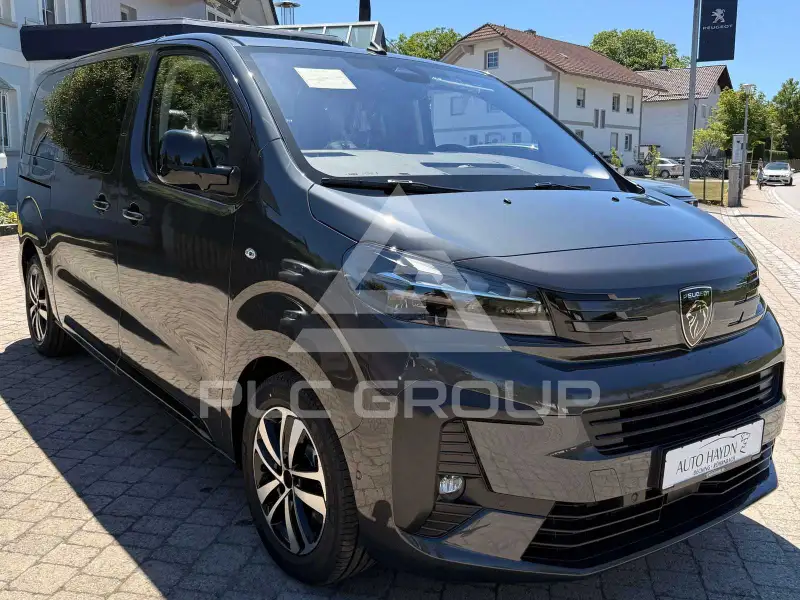 2026 Peugeot Traveller