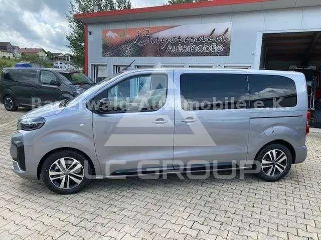 2026 Peugeot Traveller