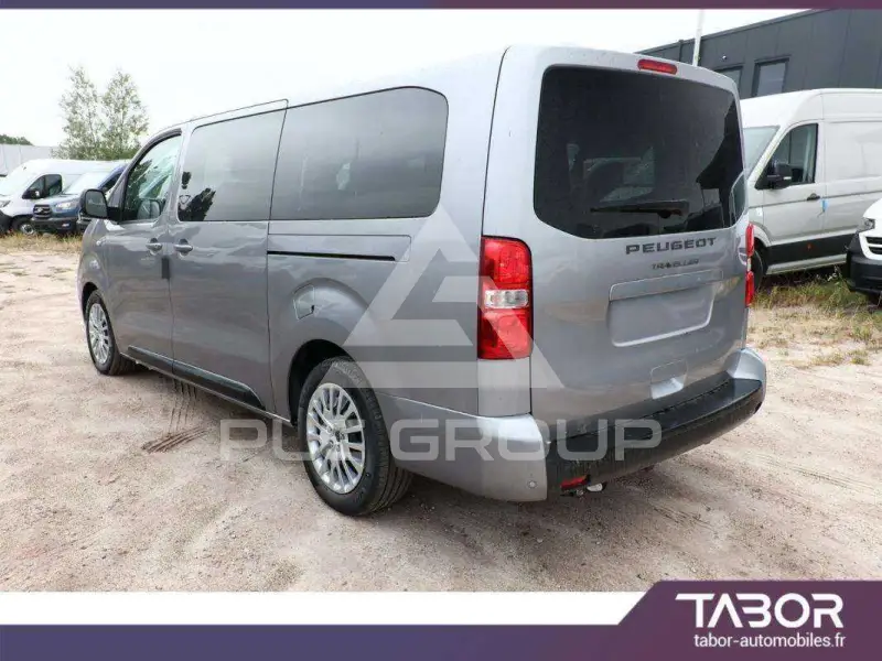 2026 Peugeot Traveller