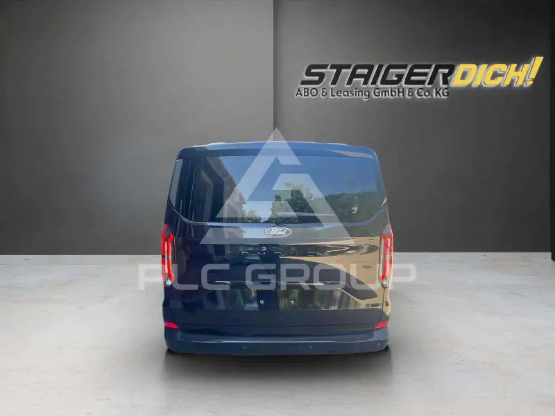 2026 Ford Tourneo