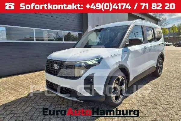 2026 Ford Tourneo
