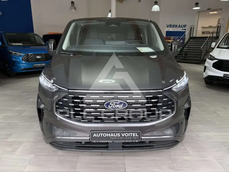 2026 Ford Tourneo