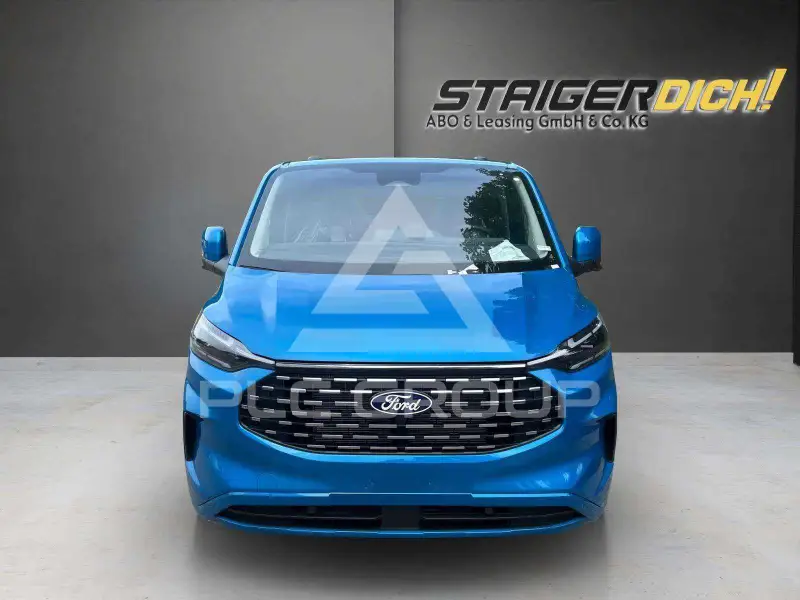 2026 Ford Tourneo