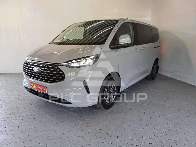 2026 Ford Tourneo