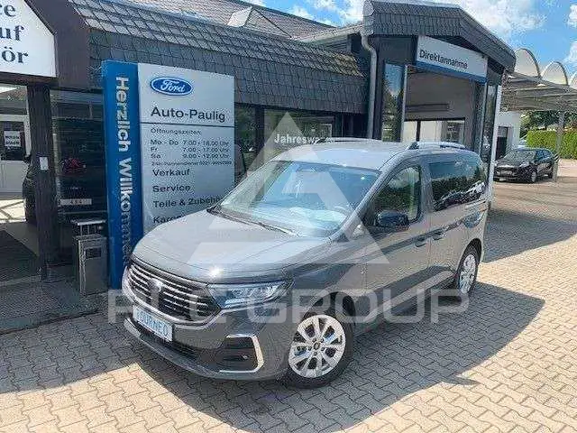 2026 Ford Tourneo