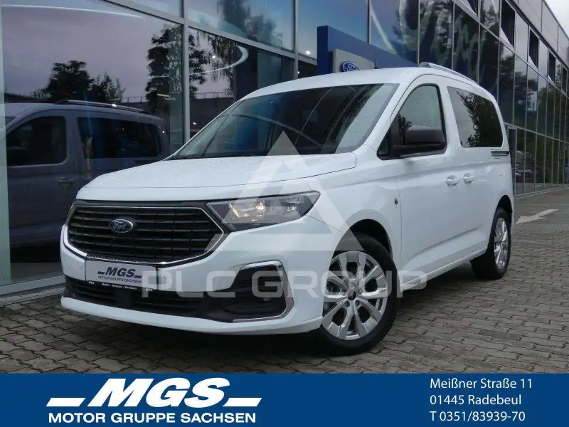 2026 Ford Tourneo