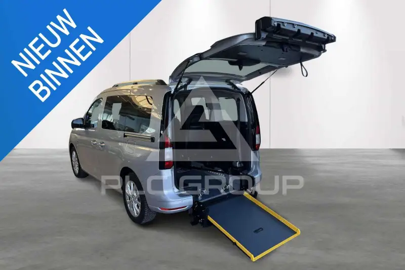 2026 Ford Tourneo