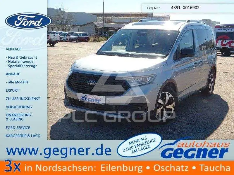 2026 Ford Tourneo