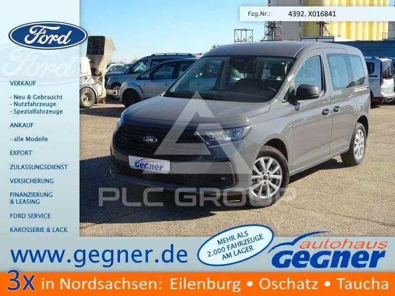 2026 Ford Tourneo