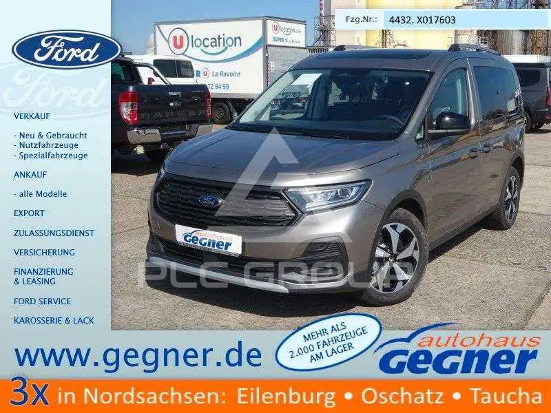 2026 Ford Tourneo