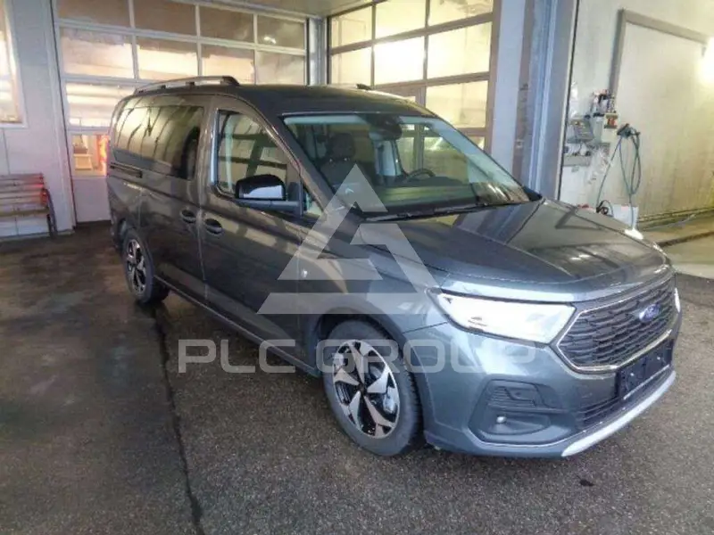 2026 Ford Tourneo