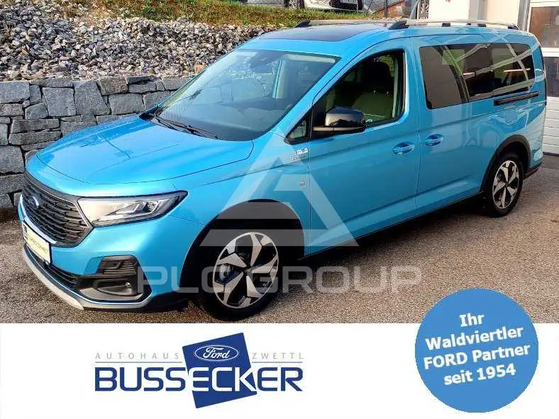 2026 Ford Tourneo