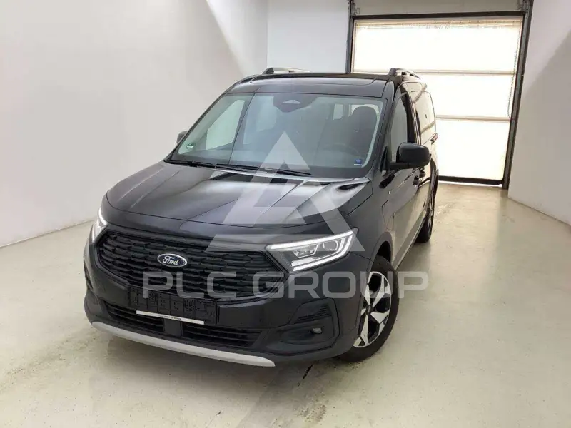 2026 Ford Tourneo