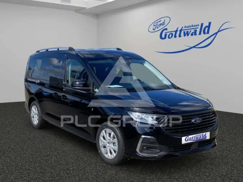 2026 Ford Tourneo