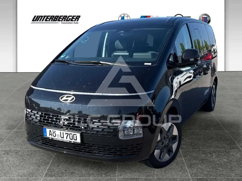 2026 Hyundai Staria