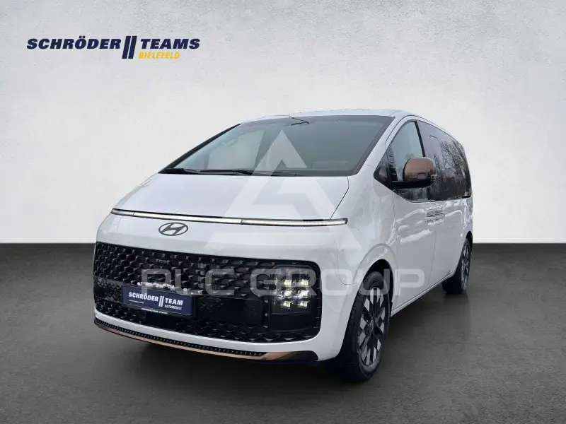2026 Hyundai Staria