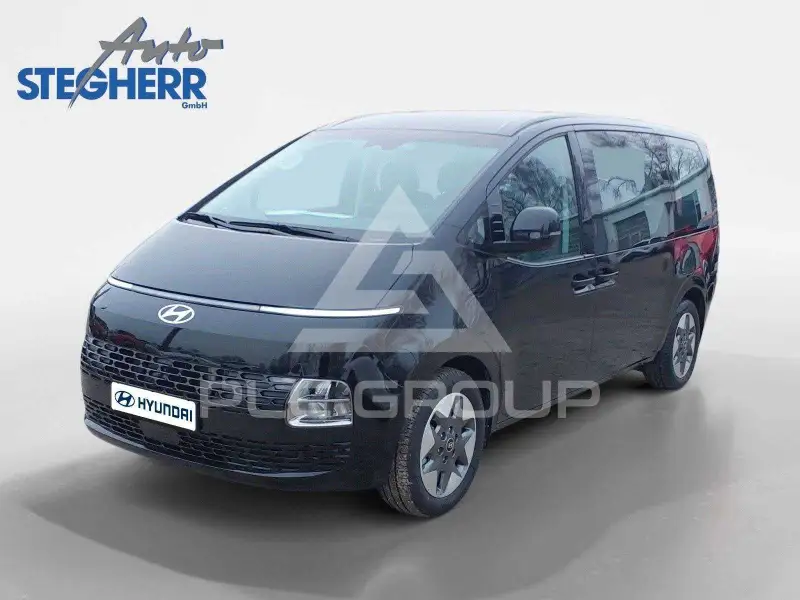 2026 Hyundai Staria