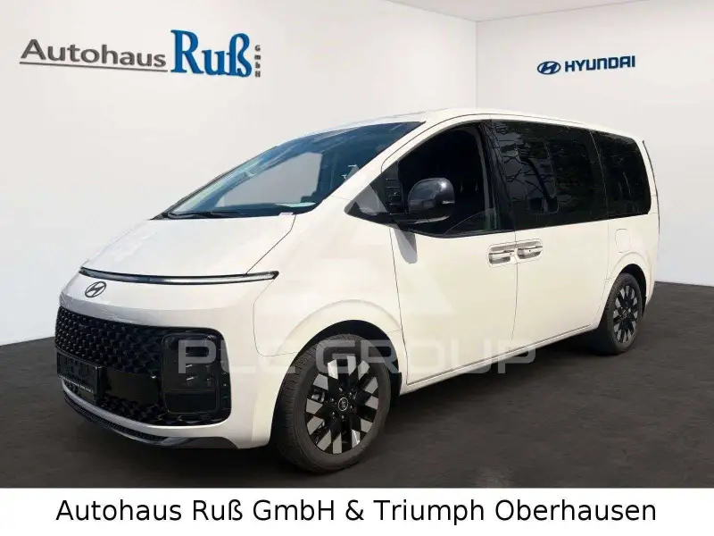 2026 Hyundai Staria