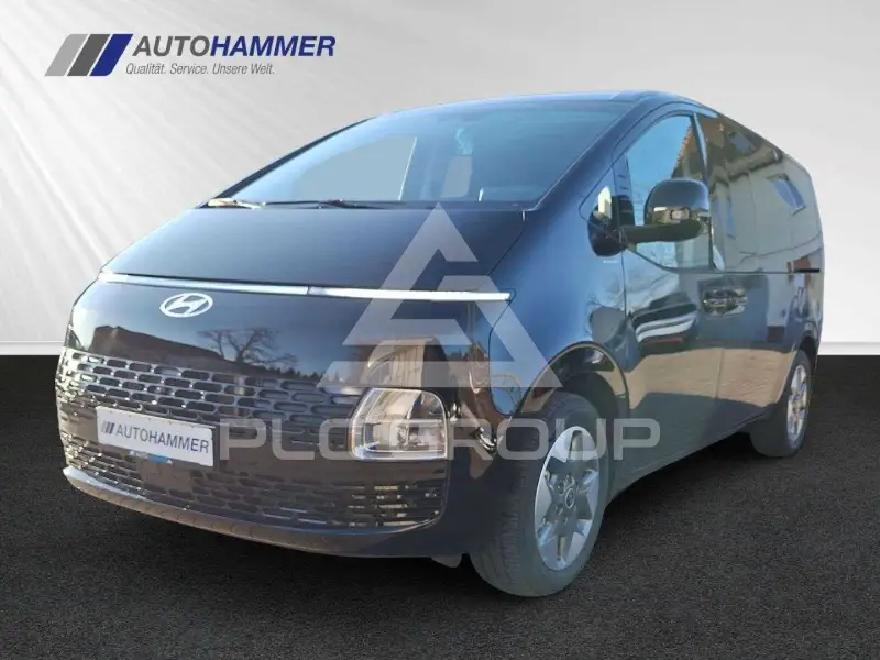 2026 Hyundai Staria