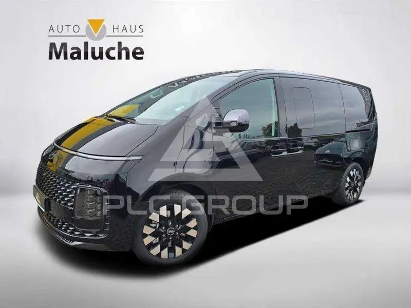 2026 Hyundai Staria