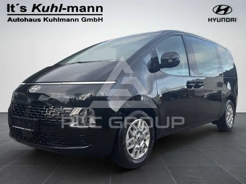 2026 Hyundai Staria