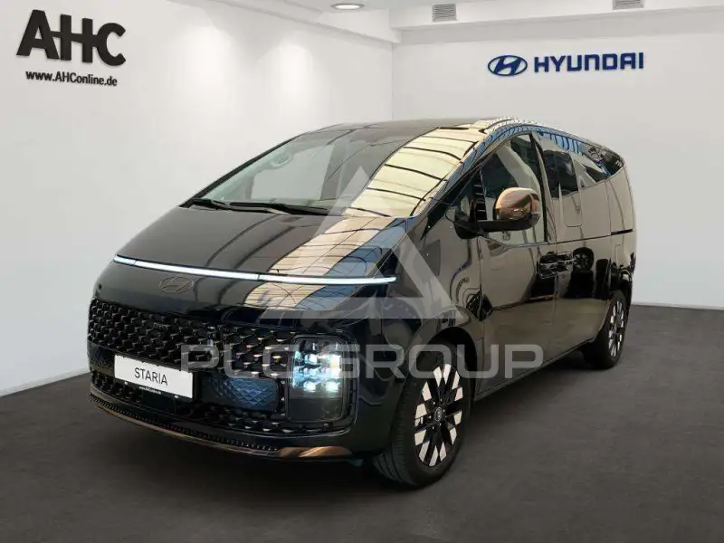 2026 Hyundai Staria