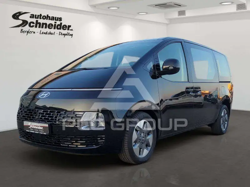2026 Hyundai Staria