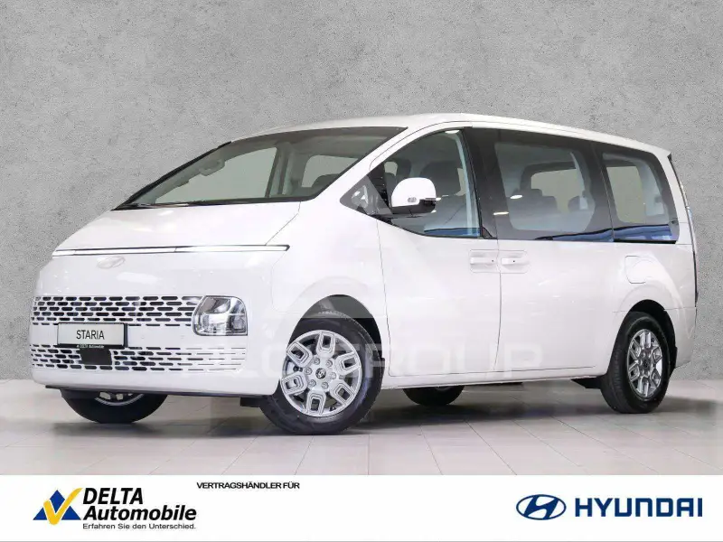 2026 Hyundai Staria