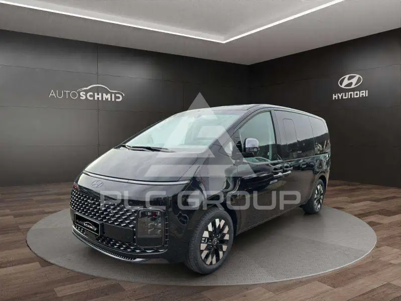 2026 Hyundai Staria