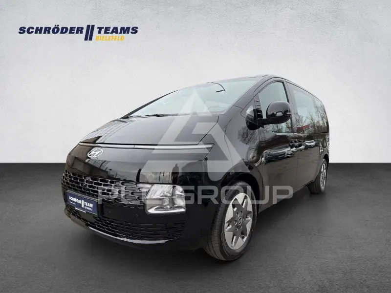 2026 Hyundai Staria