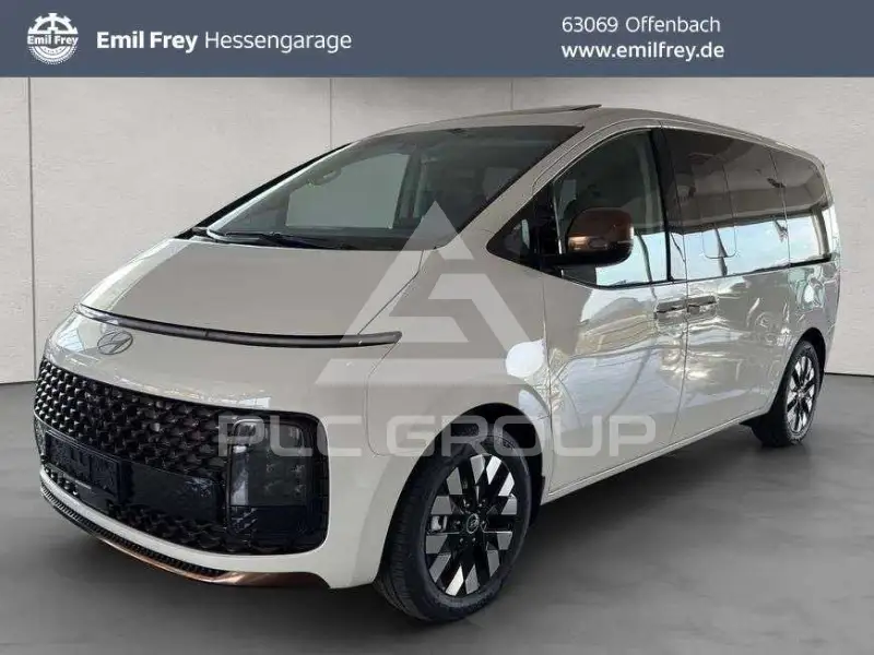 2026 Hyundai Staria