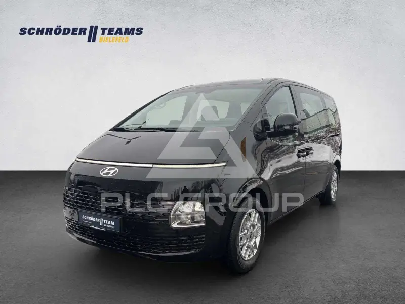2026 Hyundai Staria