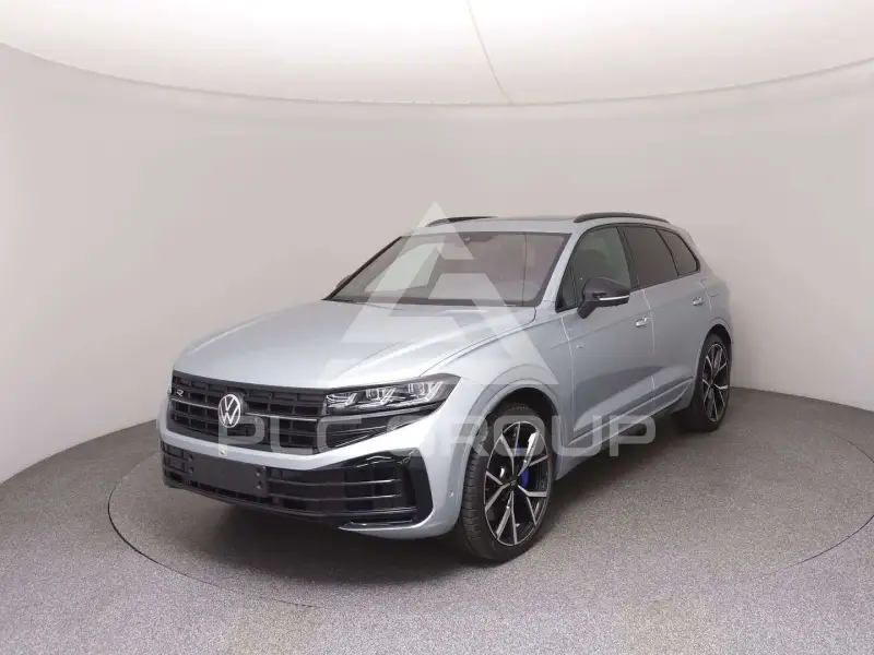 2026 Volkswagen Touareg