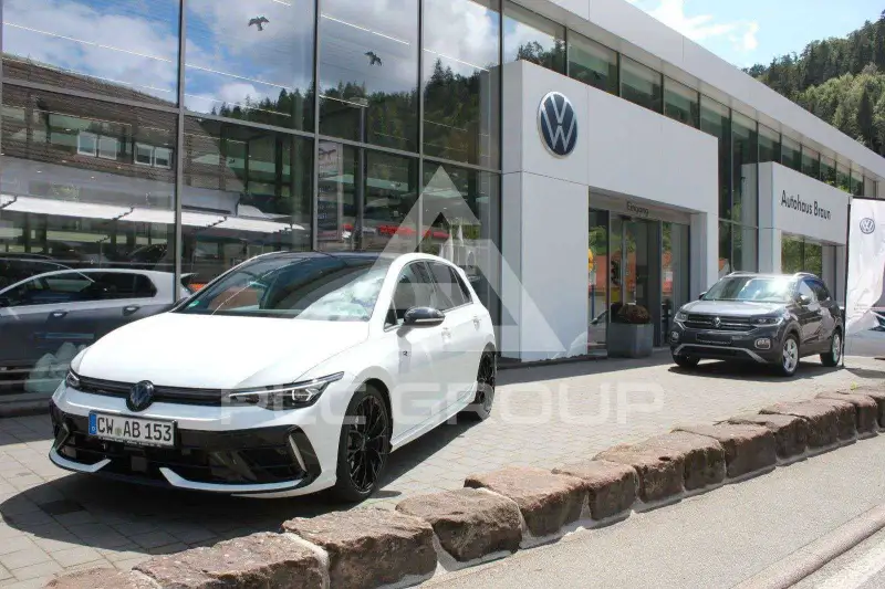 2026 Volkswagen GOLF