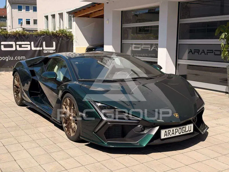2026 Lamborghini Revuelto