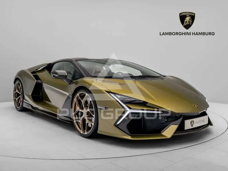 2026 Lamborghini Revuelto