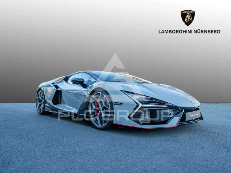 2026 Lamborghini Revuelto