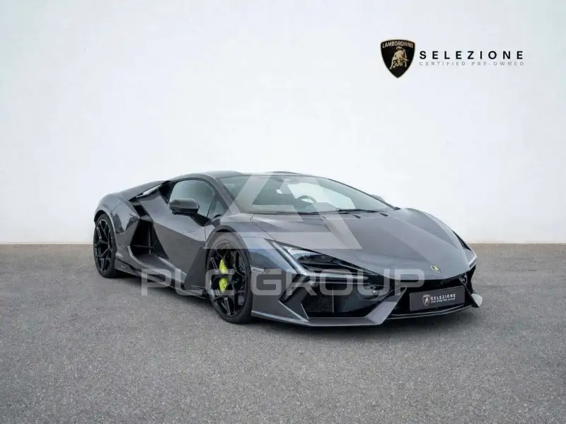 2026 Lamborghini Revuelto