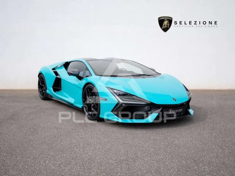 2026 Lamborghini Revuelto